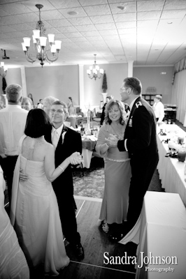 Best Ocean Breeze at Mayport wedding photographer - Sandra Johnson (SJFoto.com)